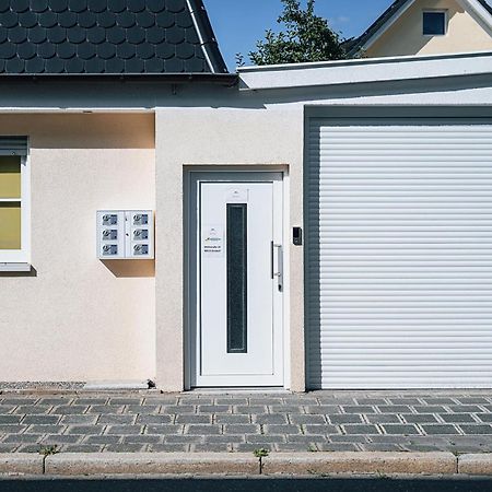 Ferienwohnung Schleicher Mit Klimaanlage Zirndorf Eksteriør billede